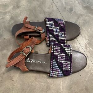 Teysha Sandals